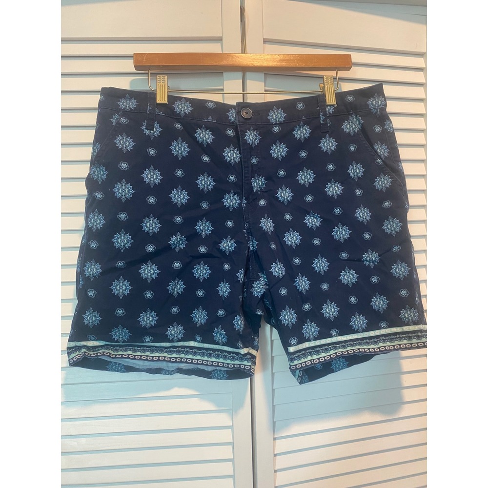 St Johns Bay Navy Blue Floral Mandala Print Chino Shorts Womens 16 Short